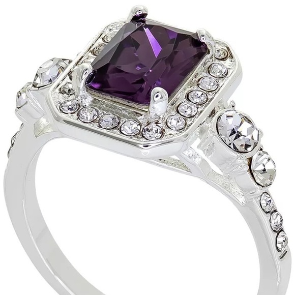 Silver ring with dark purple stone NWT square cut - Picture 1 of 10